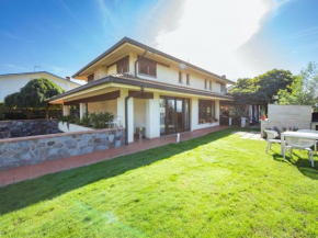 Villa Villa Il Guscio by Interhome Terranuova Bracciolini